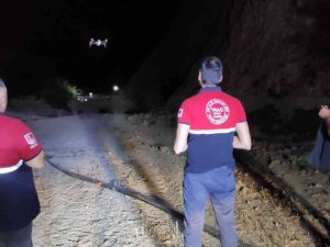 Heyecan Olsun Diye Arama Kurtarma Ekiplerini 5 Saat Boyunca Dağ Taş Dolaştırdılar