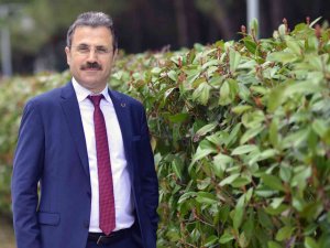 Mskü Rektörü Prof. Dr. Çiçek’in Performansına, Bronz Ödül
