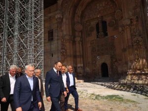 Unesco’nun Dünya Kültür Mirası Listesi’ndeki Cami Kısa Zamanda Ziyarete Açılacak