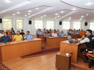 Karaman’da Belediye Personeline Uyuşturucu Ve Madde Bağımlılığı Semineri