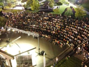 Turgutlu’da ‘Hırsız’ Oyunuyla Kahkaha Tufanı Yaşandı