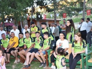 Bisikletçilere Kayısı Dopingi