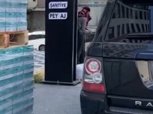 Kadın Kılığına Giren Şahıs Polisleri Harekete Geçirdi