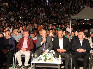 Şölenlerin Dördüncü Gününde Kolpa Bayburt’u Salladı