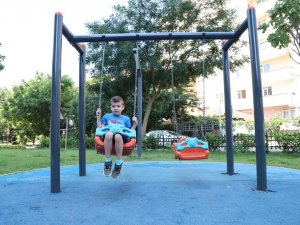 Kartal’da Parklar Yenileniyor, Yeşil Alanlar Kent Merkezine Taşınıyor