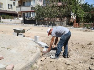 Burhaniye’de Yol Seferberliği