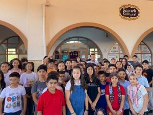 Öğrenciler Yaz Okulunda Hem Eğitim Görüyor Hem Eğleniyor