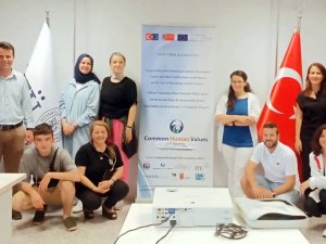 Gaün Akademisyenlerinden Ltt Toplantısı