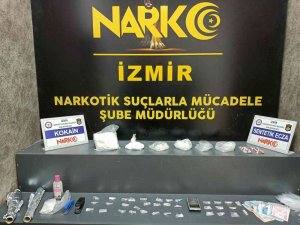 İ̇zmir’de Zehir Tacirlerine Darbe: 17 Tutuklama