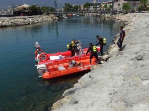 Edremit Körfezi’nde Kaybolan 2 Kişiyi Arama Çalışmalarında 4’üncü Gününde Devam Ediyor