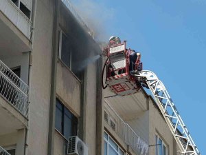 Manisa’da Ev Yangını
