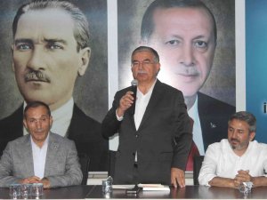 Tbmm Ak Parti Grup Başkanı Yılmaz: "Türkiye’de Ekonomik Kriz Yoktur"