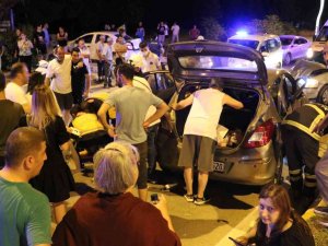 Edirne’de 6 Kişinin Yaralandığı Kazada Ortalık Savaş Alanına Döndü