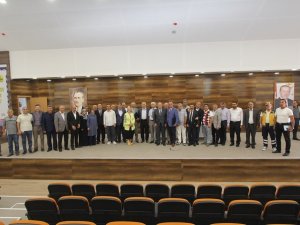 İ̇l Dışı Ve Yurt Dışı Bayburt Derneklerinin Çalışmaları Panelde Konuşuldu