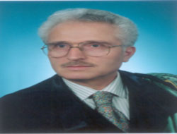 Üniversite'de şok istifa