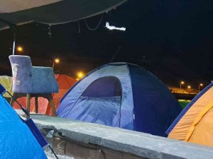 Van Gölü İçin Bitlis’e Kadar Yüzdüler