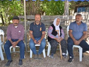 Yaşlı Kadını Arama Çalışmalarına Skorsky Tipi Helikopter De Dâhil Oldu