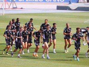 Beşiktaş, İ̇spanya’da Çalışmalarına Devam Ediyor