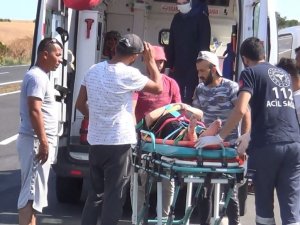 5 Kişinin İçerisinde Bulunduğu Otomobil Şarampole Devrildi