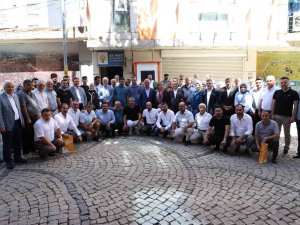 Ak Parti’nin “Yüz Yüze 100 Gün Programları” Sultanbeyli’de Başladı