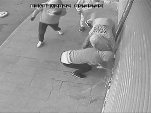 İ̇stanbul’da 2,5 Dakikada 100 Bin Liralık Soygun Kamerada