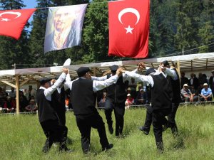 32. Çuruspil Yayla Şenlikleri Renkli Görüntülere Sahne Oldu