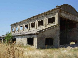 Balkan Savaşları’ndan Kalma Balon Hangarı 110 Yıldır Varlığını Koruyor