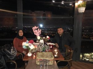 Karısını Öldürüp Aynı Tabancayla İntihar Etti