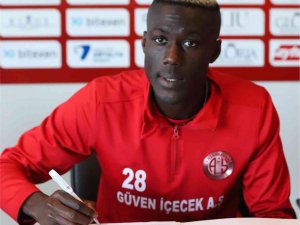 Ndao, 1 Yıl Daha Antalyaspor’da