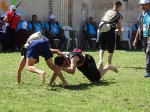 Hatay’da Türkiye Aba Güreşi Şampiyonası Müsabakaları Başladı