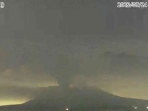Japonya’da Sakurajima Yanardağı’nda Patlama