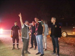 Vali Çelik: "Yangın Bölgesine 28 Helikopter, 5 Uçak Yönlendirildi"