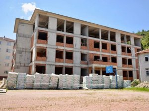 Sinop’ta Yeni Okul Binaları Çalışmaları Sürüyor