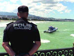 Serinlemek İçin Denize Giren Vatandaşlara Karadan, Denizden Ve Havadan Uyarı