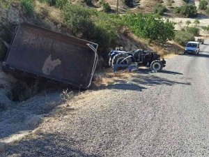 Devrilen Traktörün Sürücüsü Hayatını Kaybetti