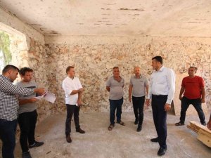 Kaş’taki Yarım Asırlık Okul Yeniden Hayat Buluyor