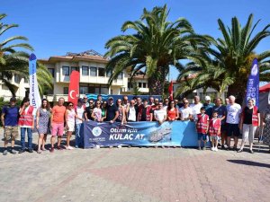 İ̇stanbullu Yüzücüler, Otizm Farkındalığı İçin 5 Kilometre Kulaç Attı