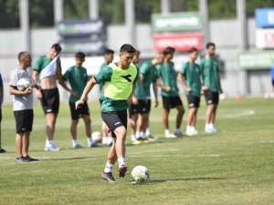 Bursaspor Şut Çalıştı