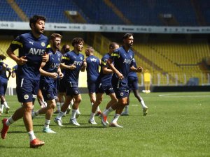 Fenerbahçe, Dinamo Kiev Maçına Statta Çalıştı