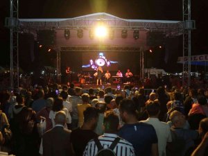 Gölcük Yazlık Kadırga Şenlikleri Sona Erdi