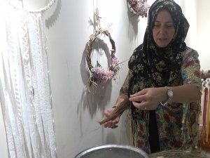 İ̇pek Koza El Ürünleri Sergisi Beğeni Topladı