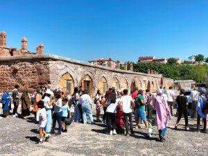 Büyükşehir’in Kültür Turları, Gurbetçilere Kayseri’yi Tanıtıyor