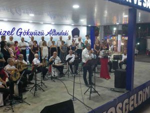 Akbüklüler Yaz Konserinde Unutulmaz Anlar Yaşadı