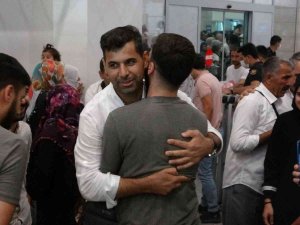 Kutsal Topraklardan Diyarbakır’ın İlk Kafilesi Döndü