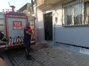Ocakta Unutulan Yemek Evi Yakıyordu