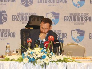 Ahmet Dal: “Sahada Attığınız Golü Hakem Vermezse, Ofsayttan Gol Yerseniz Transfer Yapmanın Anlamı Olmuyor”