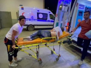 Adana’da Sırtından Bıçaklanan Kişi Ağır Yaralandı