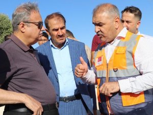 Vali Su’dan Hani İçin Di̇ski̇’ye Su Sorununu Çözün Talimatı