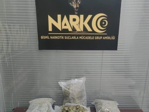 Diyarbakır’da Otomobilde 4 Kilogram Uyuşturucu Ele Geçirildi