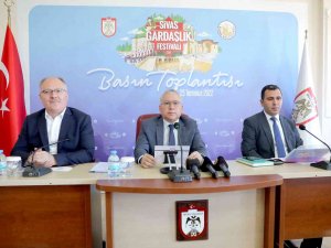 Şimşek: “Sivaslıların Birlikteliğini Herkese Göstereceğiz”